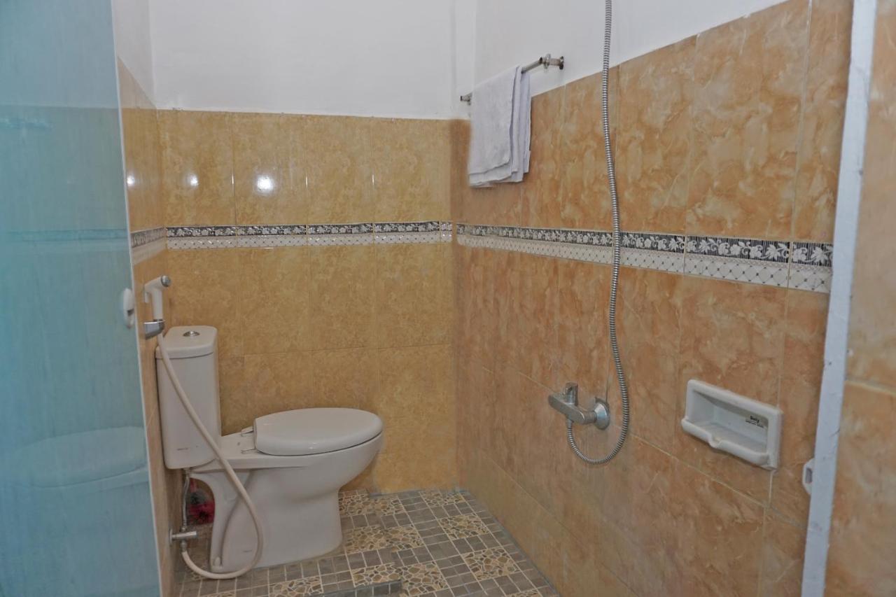 Oyo 2635 Ramos Inn Sinapuran Екстериор снимка